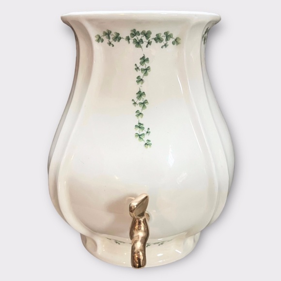 Vintage Wall Pocket Planter with Green Clover by Duncan Ceramics - Picture 6 of 6